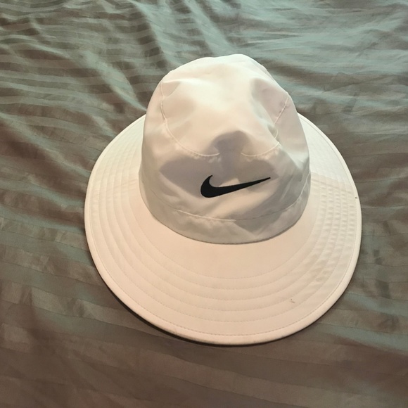 nike cord bucket hat